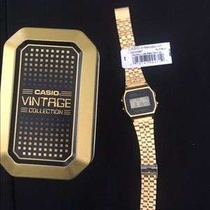 CASIO WATCH GOLD